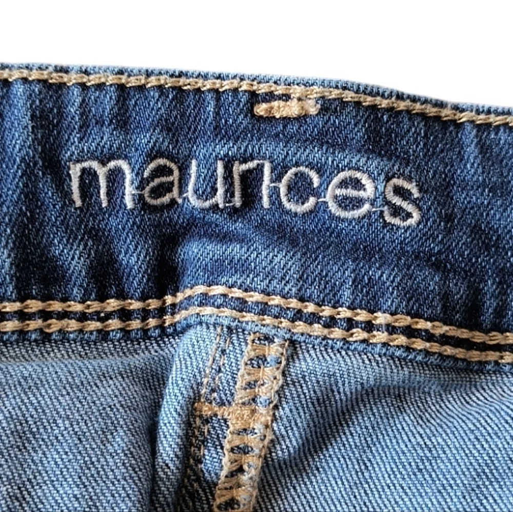 Maurices Boot Cut Jeans Size 10 Short